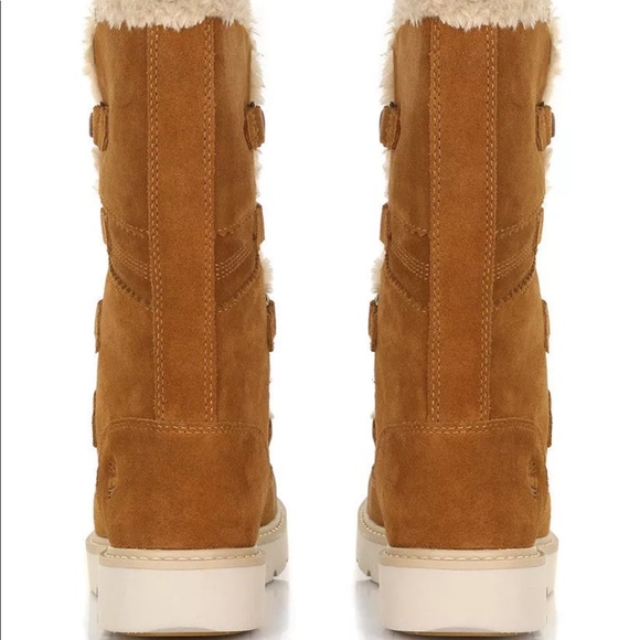 Women's  Boot - Picture 3 of 4